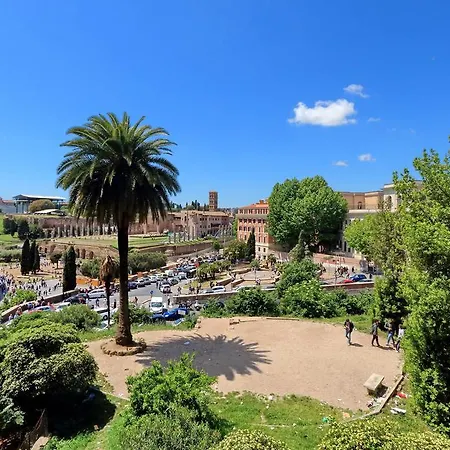 Romance Al Colosseo Apartment