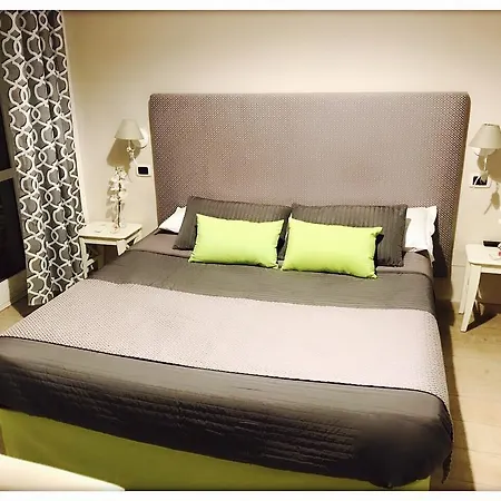 Bed & Breakfast Exa - Just 3*