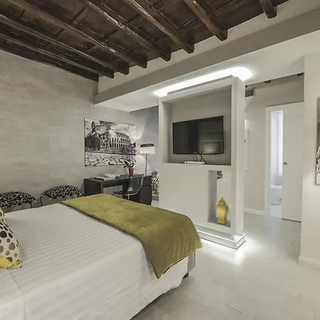 Town House Spagna- Luxury Rooms With Jacuzzi Bath *