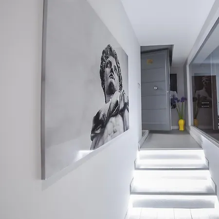 Town House Spagna- Luxury Rooms With Jacuzzi Bath Guest house *