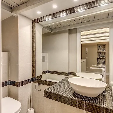 Domus Urbana Rome