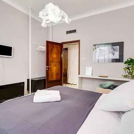 Flaminia366 3*