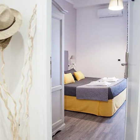 Exa - Just Bed & Breakfast 3*