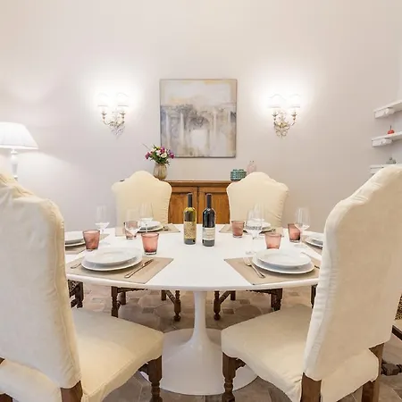 Altarocca Embassy Holiday home