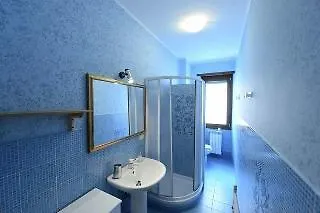 Roma Inn Рим