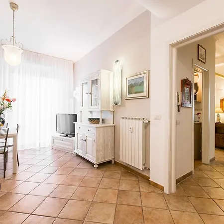 Maison Velia San Giovanni Apartment Rome