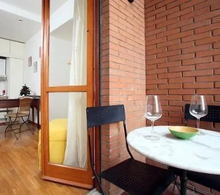 Apartment 4bros San Pietro 42 Rome