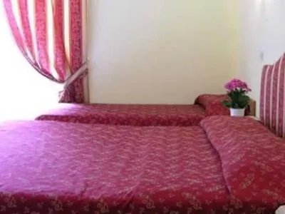 Imperial Deluxe Bed & Breakfast 3*