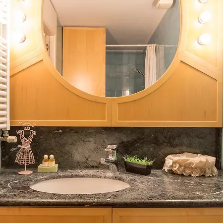 Apartment Friendly Domus Al Colosseo