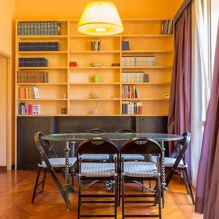 Friendly Domus Al Colosseo Apartment Rome