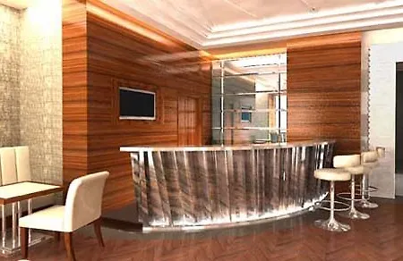 Una Deco Hotel 4*