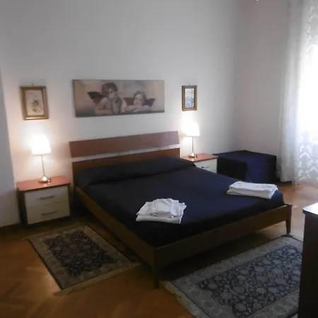 Gg Bed & Breakfast