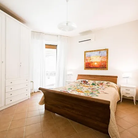 Maison Velia San Giovanni Apartment Rome