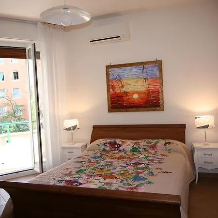 Maison Velia San Giovanni Apartment