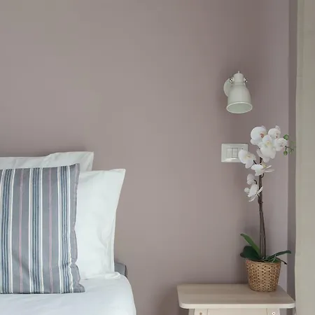 Pannonia Smart House * Roma