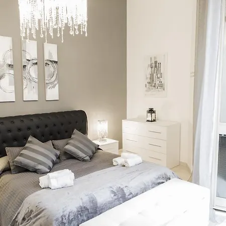 Nazionale 221 Luxury Apartmán Řím