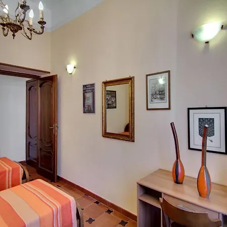 Oltre Le Mura Apartment *