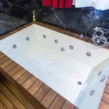 Apartment Rental In Rome Pinciana Deluxe Rome