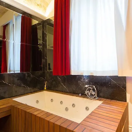 Apartment Rental In Rome Pinciana Deluxe Rome
