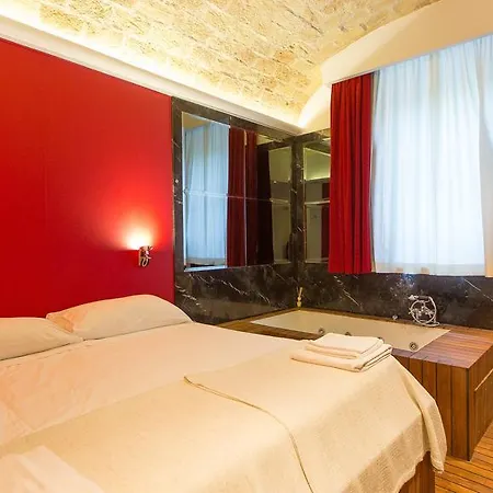Rental In Rome Pinciana Deluxe *