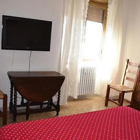 Liana Guest house 3*