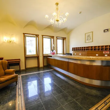 Hotel Casa Caburlotto Roma