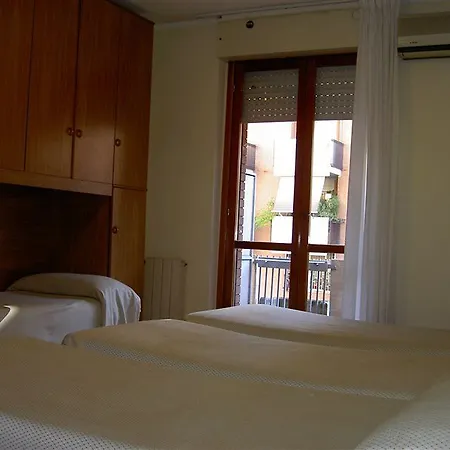 Hotel Cinecitta 3*