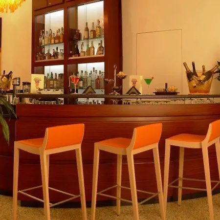 Otel Genova
