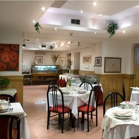 Delle Muse מלון 3*