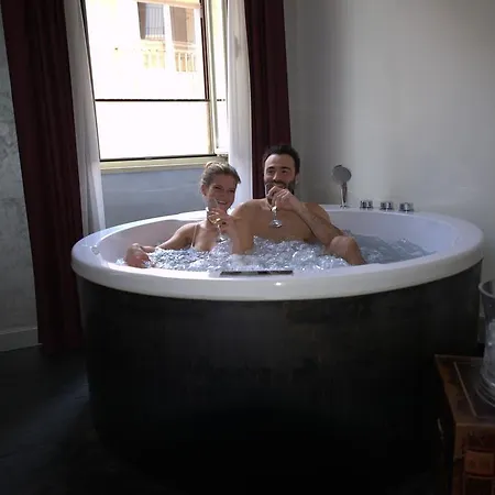 Irooms Jacuzzi Гостевой дом Рим