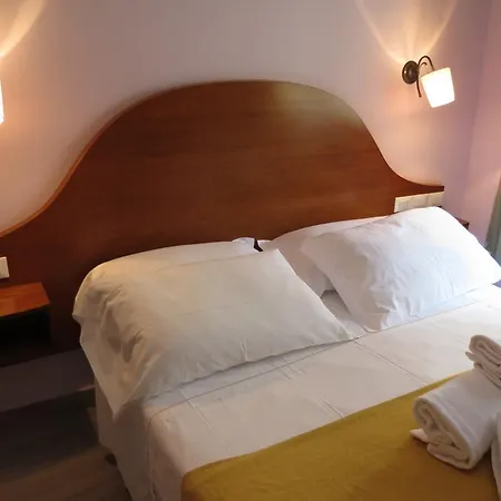 Extrahotel Paradise 2* Rome