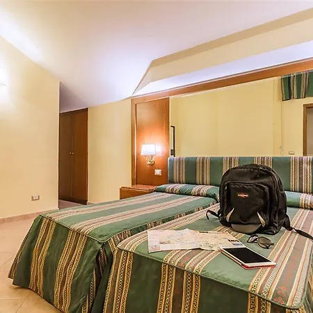 Raeli Floridia 3* Roma
