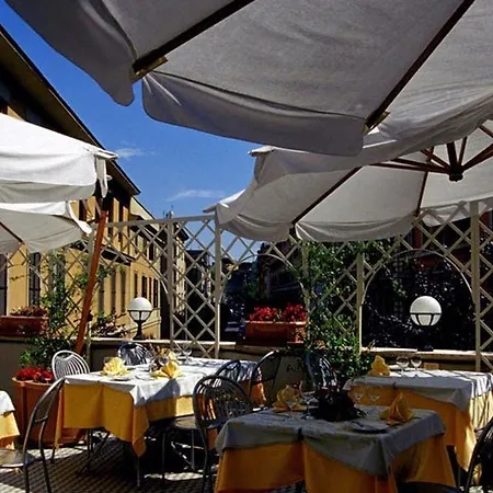 Quality Nova Domus Hotel 4*