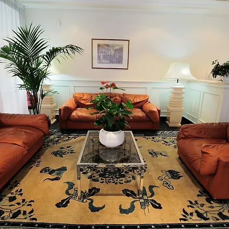 Sacconi Aparthotel