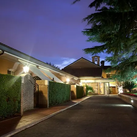 Piccolo Borgo Hotel