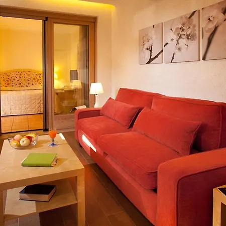 Piccolo Borgo Hotel 3*