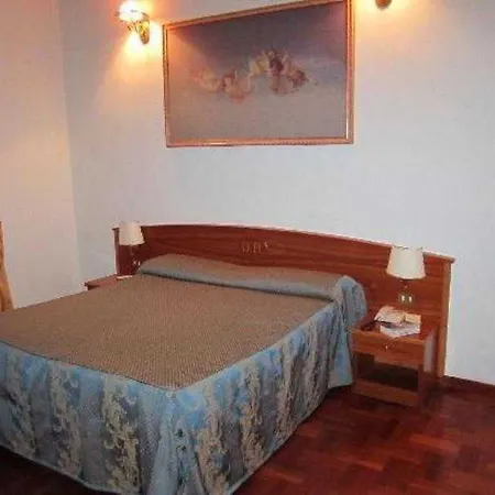 Dama Private 2* Roma