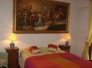Vatican Garden Hotel 5*
