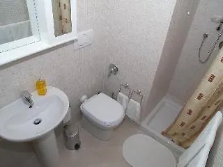 Centre 2*