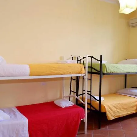 Guest house Friendship Place 2*