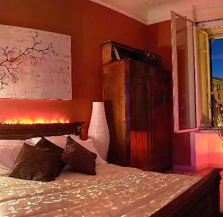 Experience Hostal Roma