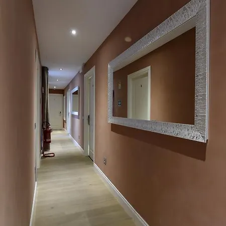 Guest house Domus Nora 3*