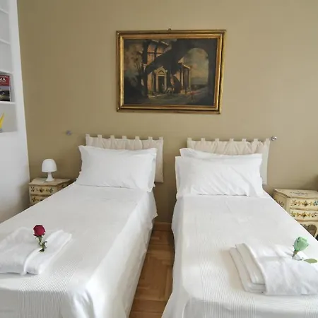 Sweet Parioli Oda ve Kahvaltı 3*
