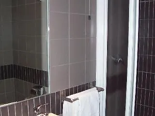 فيليس فندق