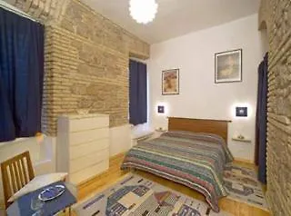 Guest house Caesar's 3*