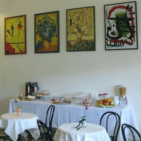 Rosen 2* Roma