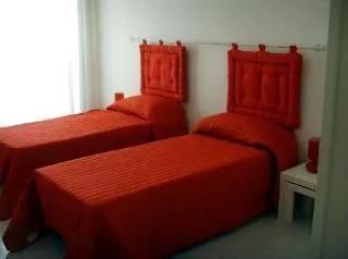Interno 9 2* Rom