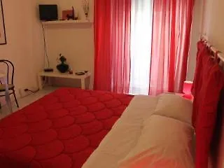 Affittacamere Interno 9 2*