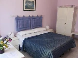Interno 9 2* Rom