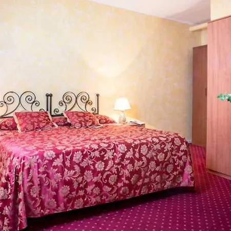 Monti -